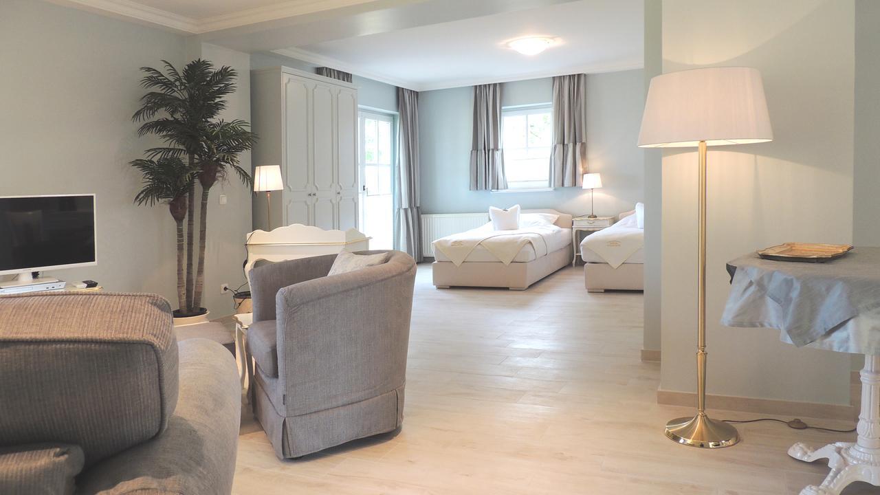 Sophia Spessarthauser Hotel มาร์คทายเดินเฟลด์ ภายนอก รูปภาพ